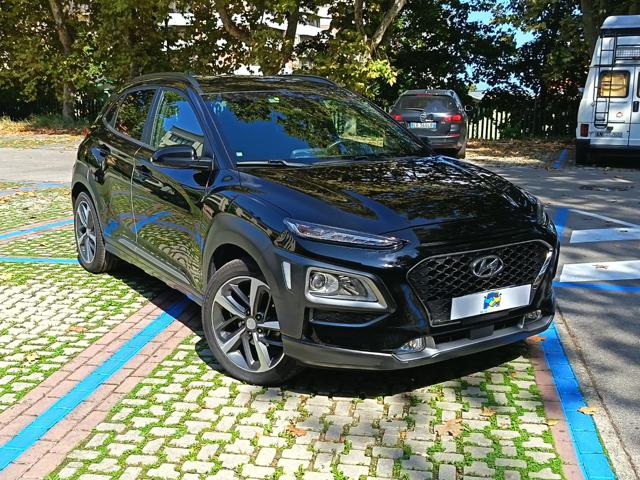 HYUNDAI Kona usata, con Airbag
