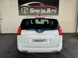 PEUGEOT 5008 usata, con Cerchi in lega