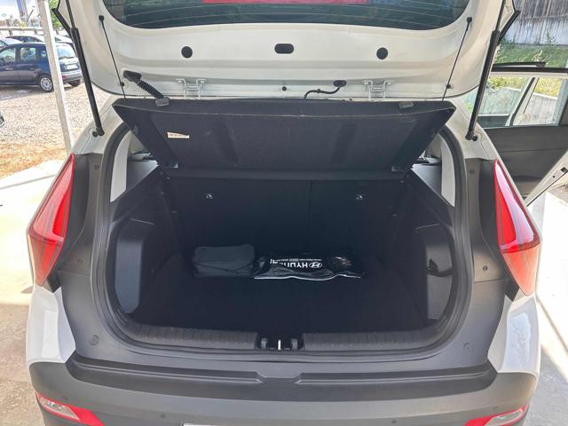 HYUNDAI Bayon usata, con Touch screen