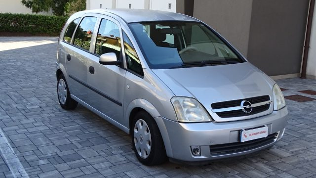 OPEL Meriva usata, con Airbag