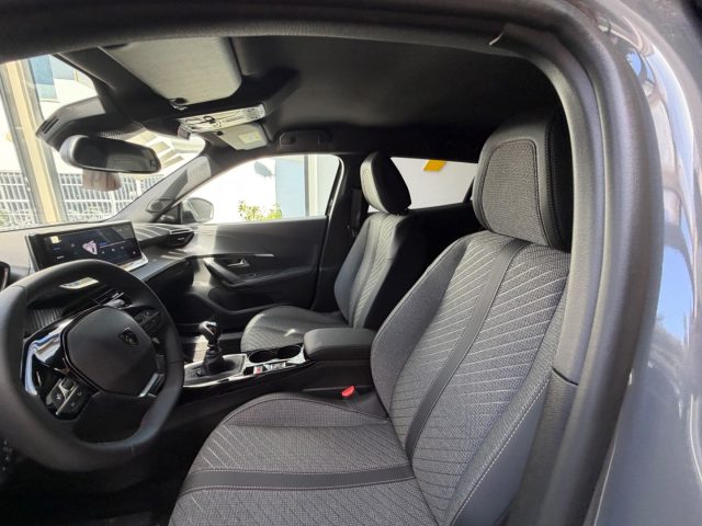 PEUGEOT 2008 usata, con Sensore di luce