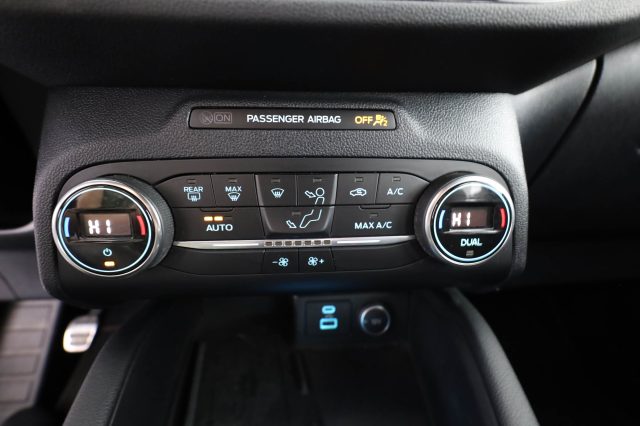 FORD Kuga usata 11