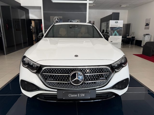 MERCEDES-BENZ E 220 usata, con Airbag