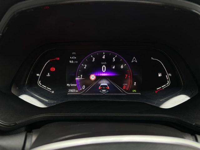 RENAULT Captur usata, con Park Distance Control