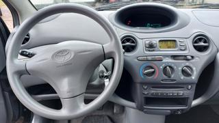 TOYOTA Yaris usata, con Climatizzatore