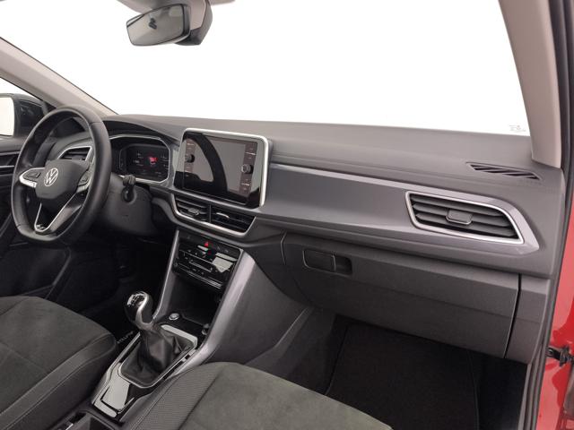 VOLKSWAGEN T-Roc usata, con Sensori di parcheggio posteriori