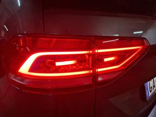 VOLKSWAGEN Touran usata, con Specchietti laterali elettrici
