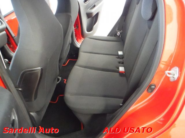 TOYOTA Aygo usata, con Autoradio