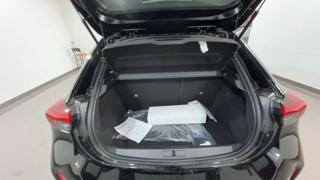 OPEL Corsa usata, con Park Distance Control