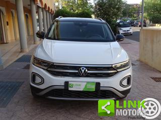 VOLKSWAGEN T-Roc usata, con Airbag