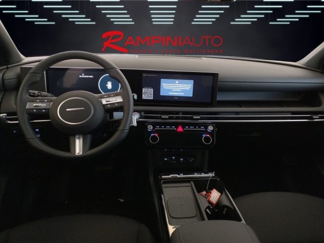 HYUNDAI Tucson usata 12