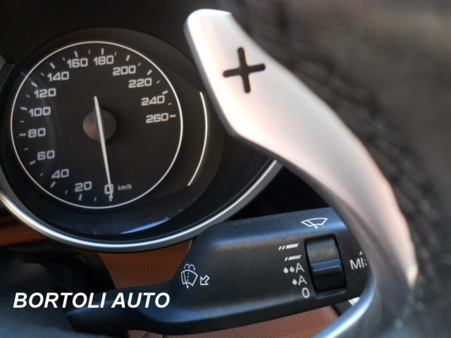 ALFA ROMEO Giulia usata, con Servosterzo