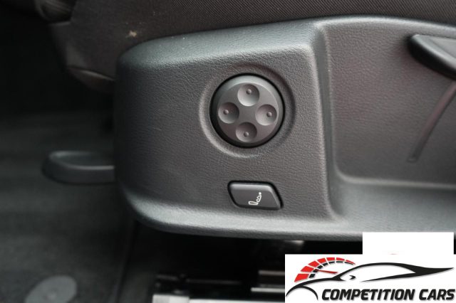 AUDI A4 usata, con Fari LED