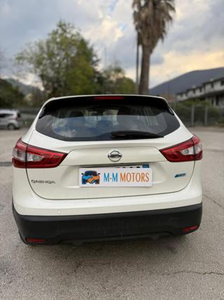 NISSAN Qashqai usata, con Sedile posteriore sdoppiato