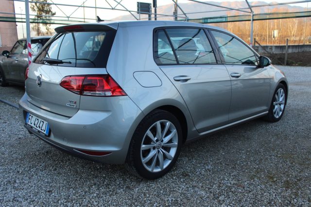 VOLKSWAGEN Golf usata, con Autoradio