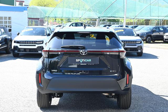 TOYOTA Yaris Cross usata, con Autoradio