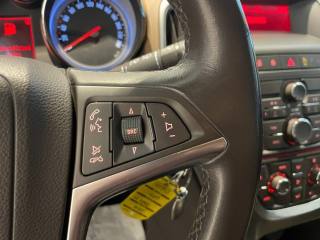 OPEL Astra usata, con Controllo automatico clima