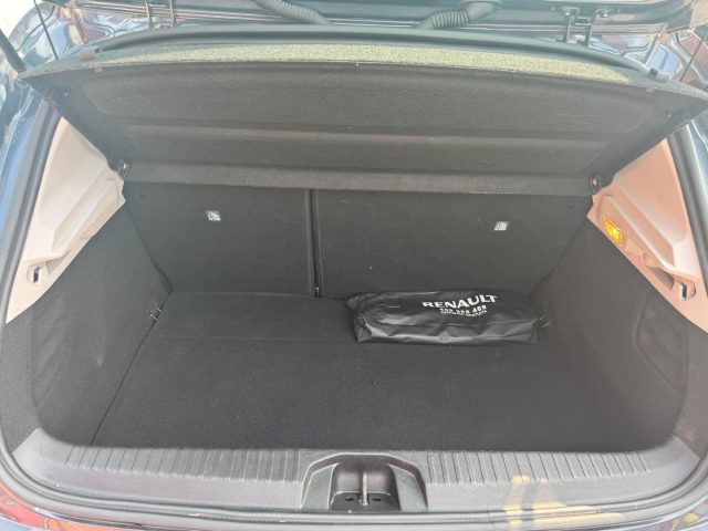 RENAULT Clio usata, con Controllo elettronico della corsia