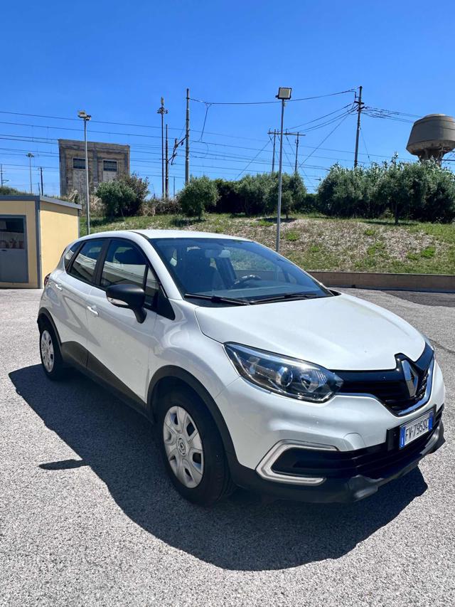 RENAULT Captur usata, con Airbag