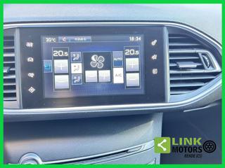 PEUGEOT 308 usata, con USB