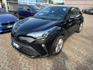 TOYOTA C-HR 1.8 Hybrid E-CVT Business