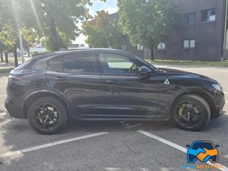 ALFA ROMEO Stelvio usata, con Alzacristalli elettrici