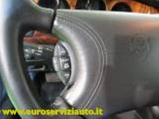 JAGUAR XJ usata, con Servosterzo