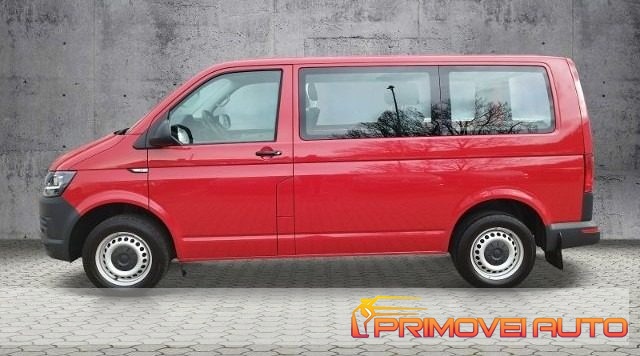 VOLKSWAGEN Caravelle usata, con ESP