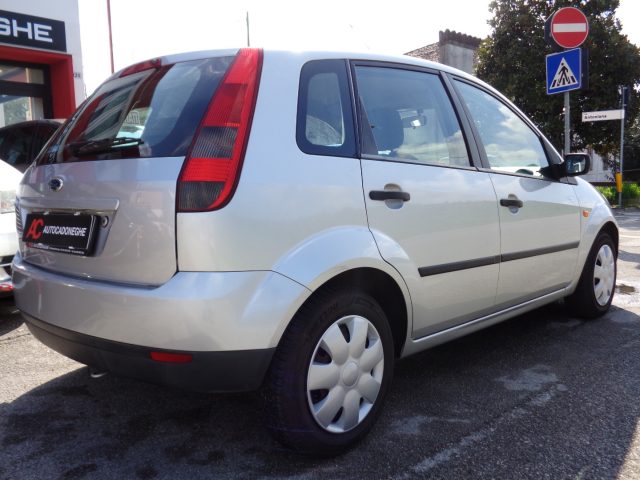 FORD Fiesta usata, con Alzacristalli elettrici