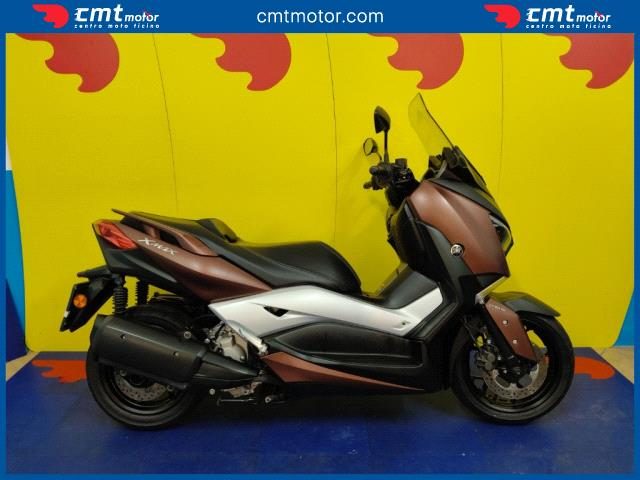 YAMAHA X-MAX 300 usata 0