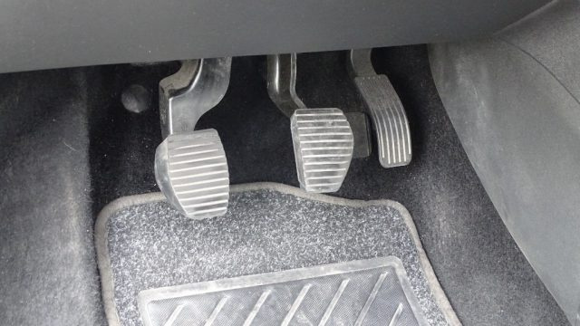 PEUGEOT 208 usata 66
