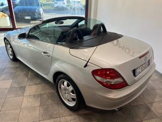 MERCEDES-BENZ SLK 200 usata, con Chiusura centralizzata