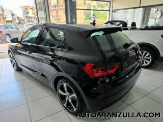AUDI A1 usata, con Autoradio