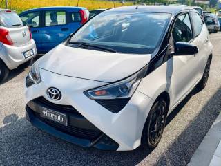 TOYOTA Aygo usata, con Autoradio