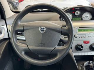 LANCIA Ypsilon usata, con Servosterzo