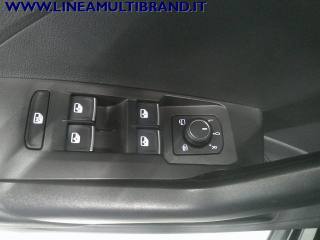 VOLKSWAGEN T-Cross usata, con Controllo automatico clima