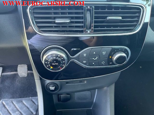 RENAULT Clio usata, con Autoradio digitale