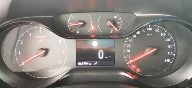 OPEL Corsa usata, con Climatizzatore