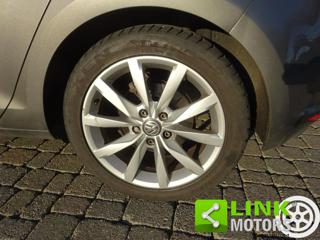 VOLKSWAGEN Golf usata, con Bracciolo