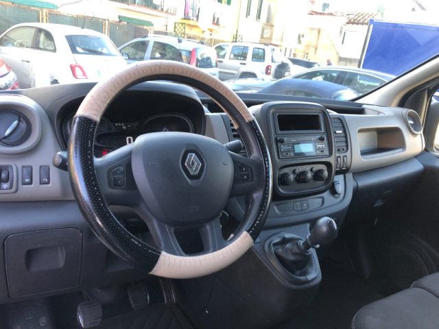 RENAULT Trafic usata, con ESP