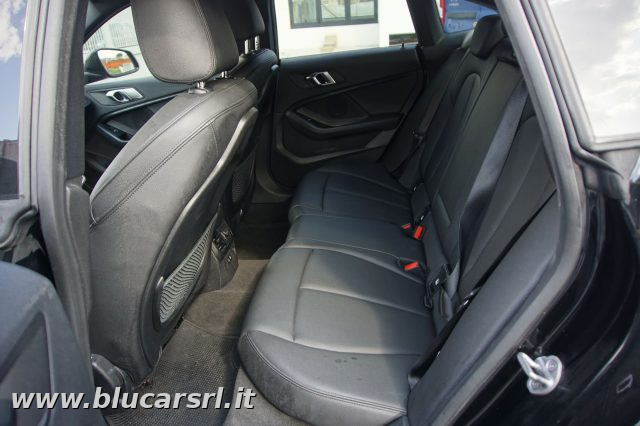 BMW 218 usata 10