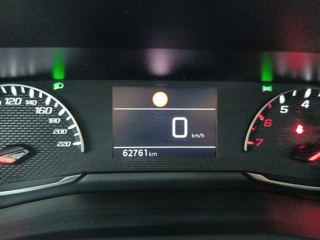 PEUGEOT 2008 usata, con Fari LED