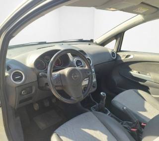 OPEL Corsa usata, con Climatizzatore