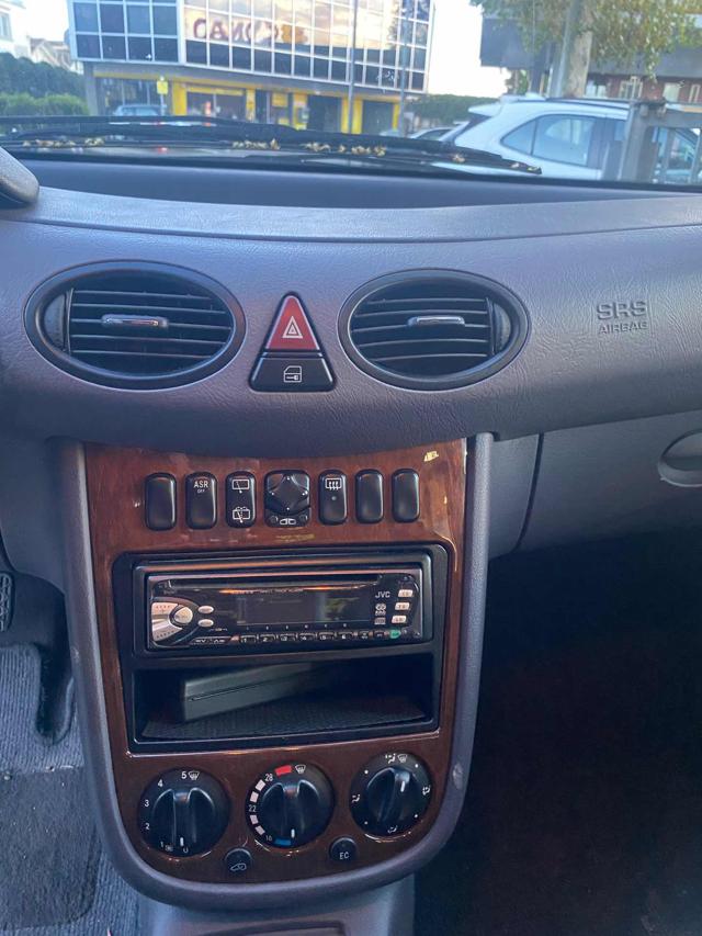MERCEDES-BENZ A 160 usata, con Chiusura centralizzata