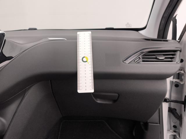 PEUGEOT 208 usata 32