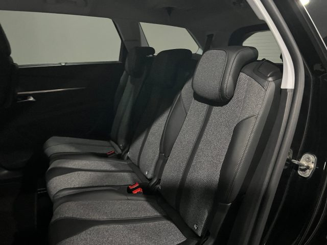PEUGEOT 5008 usata, con Climatizzatore