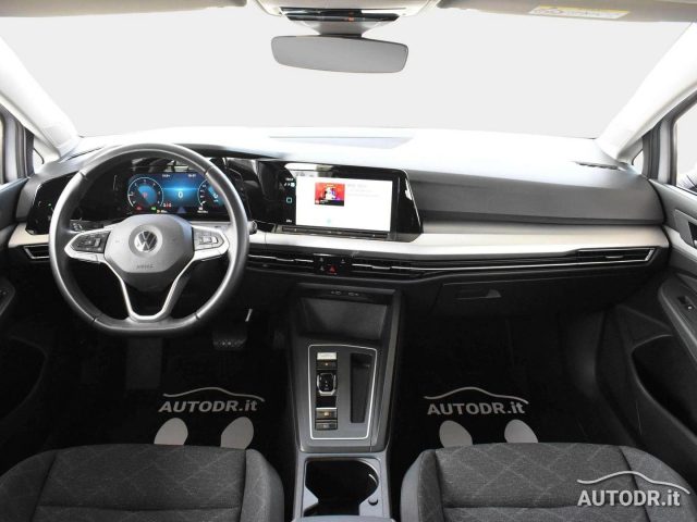 VOLKSWAGEN Golf Variant usata, con Controllo elettronico della corsia