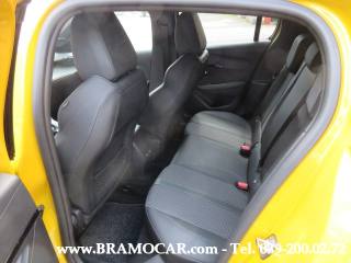 PEUGEOT 208 usata, con USB