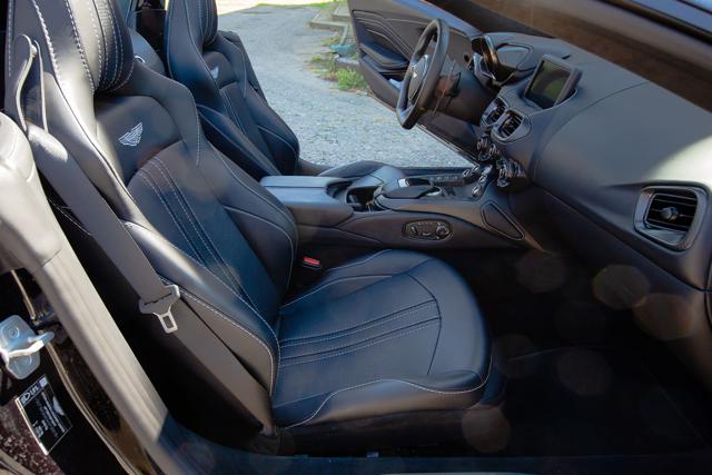 ASTON MARTIN Vantage usata, con Fendinebbia