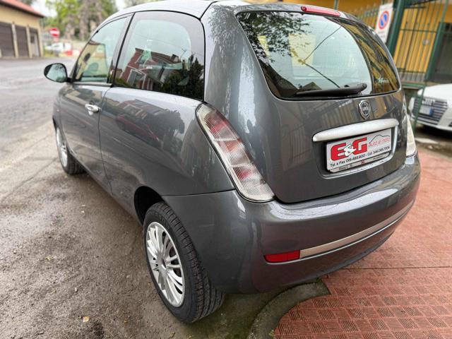LANCIA Ypsilon usata, con Chiusura centralizzata